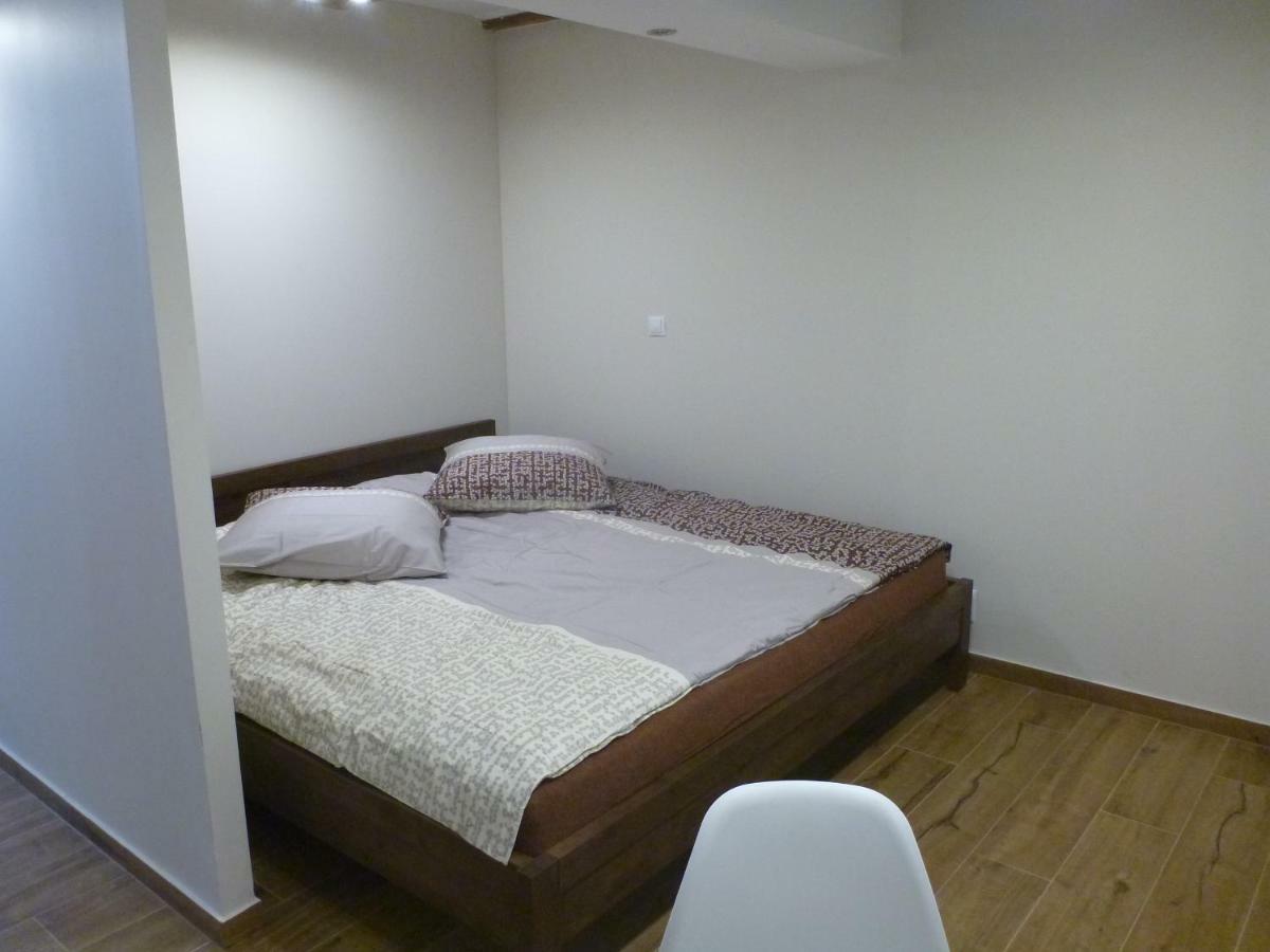 Apartament Na Brodatego Wroclaw Luaran gambar