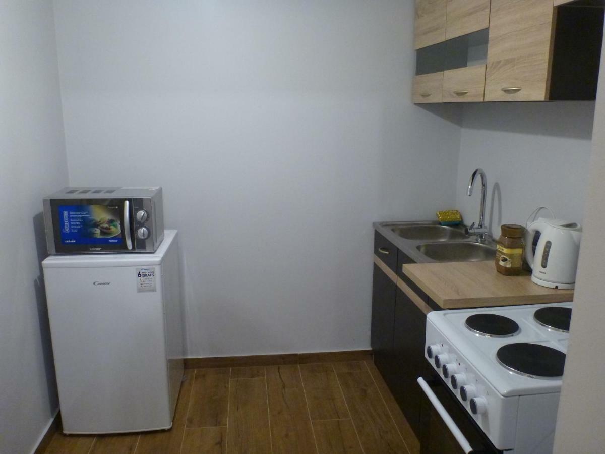 Apartament Na Brodatego Wroclaw Luaran gambar