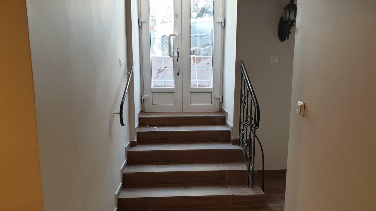 Apartament Na Brodatego Wroclaw Luaran gambar